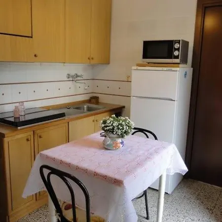 Maison Du 2 Apartment *